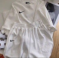 Женский летний спортивный костюм Nike футболка и шорты размер универсальный 42-46