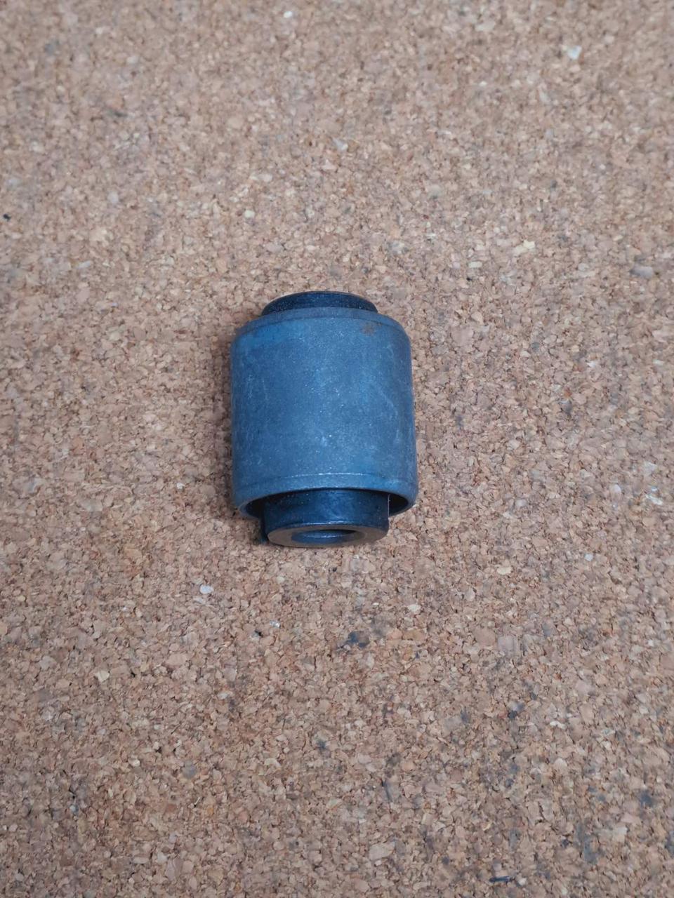 Сайлентблок заднього верхнього важеля Brilliance, Брилианс Бриллианс , Брілліанс, фото 1