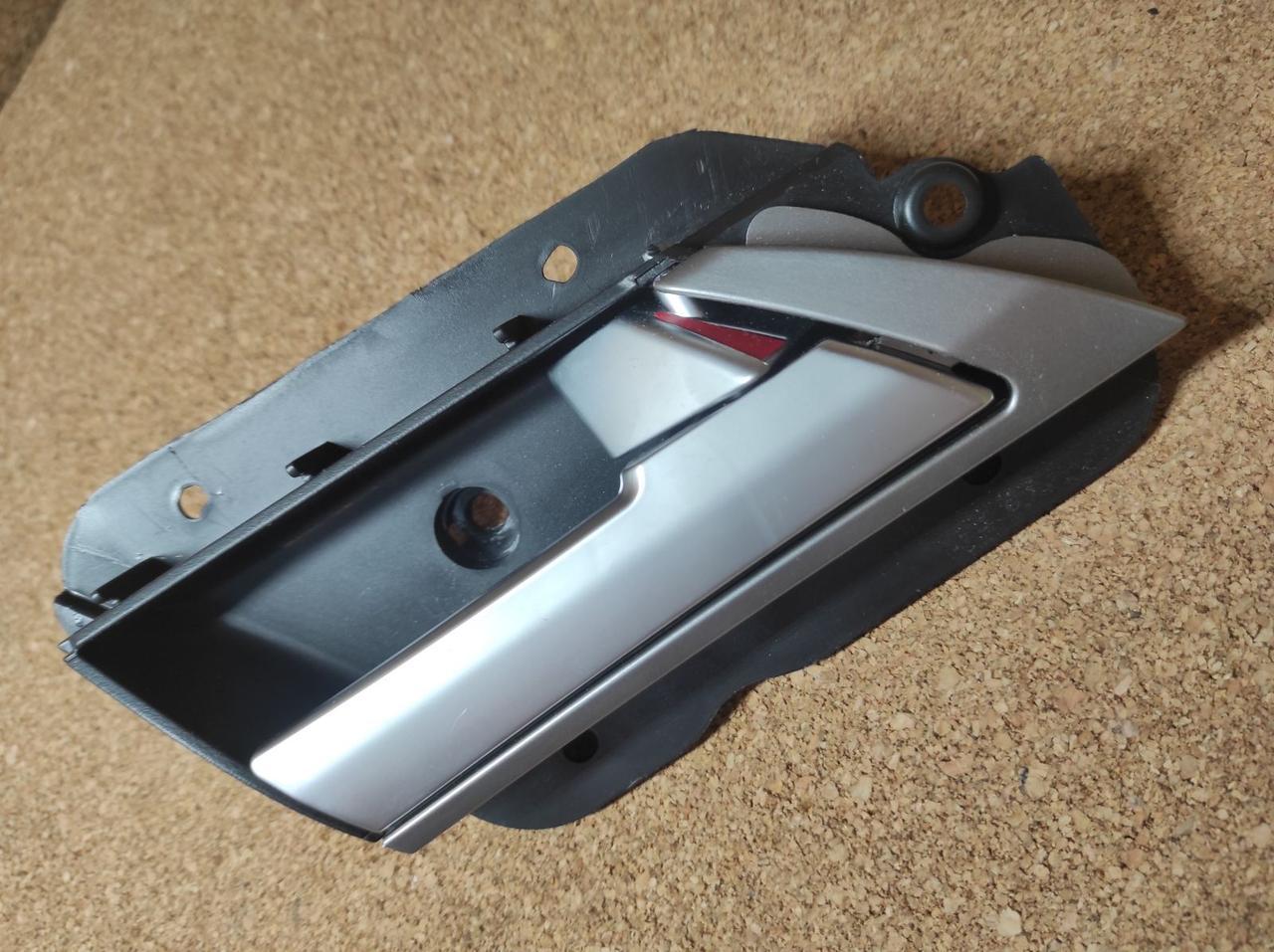 Ручка дверей внутрішня передня права Brilliance M1 M2 BS4 BS6 Бриллианс М1 М2 Брілліанс, фото 1