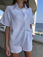 Стильний літній жіночий костюм-двійка сорочка і шорти муслін, білий літній жіночий костюм з шортами