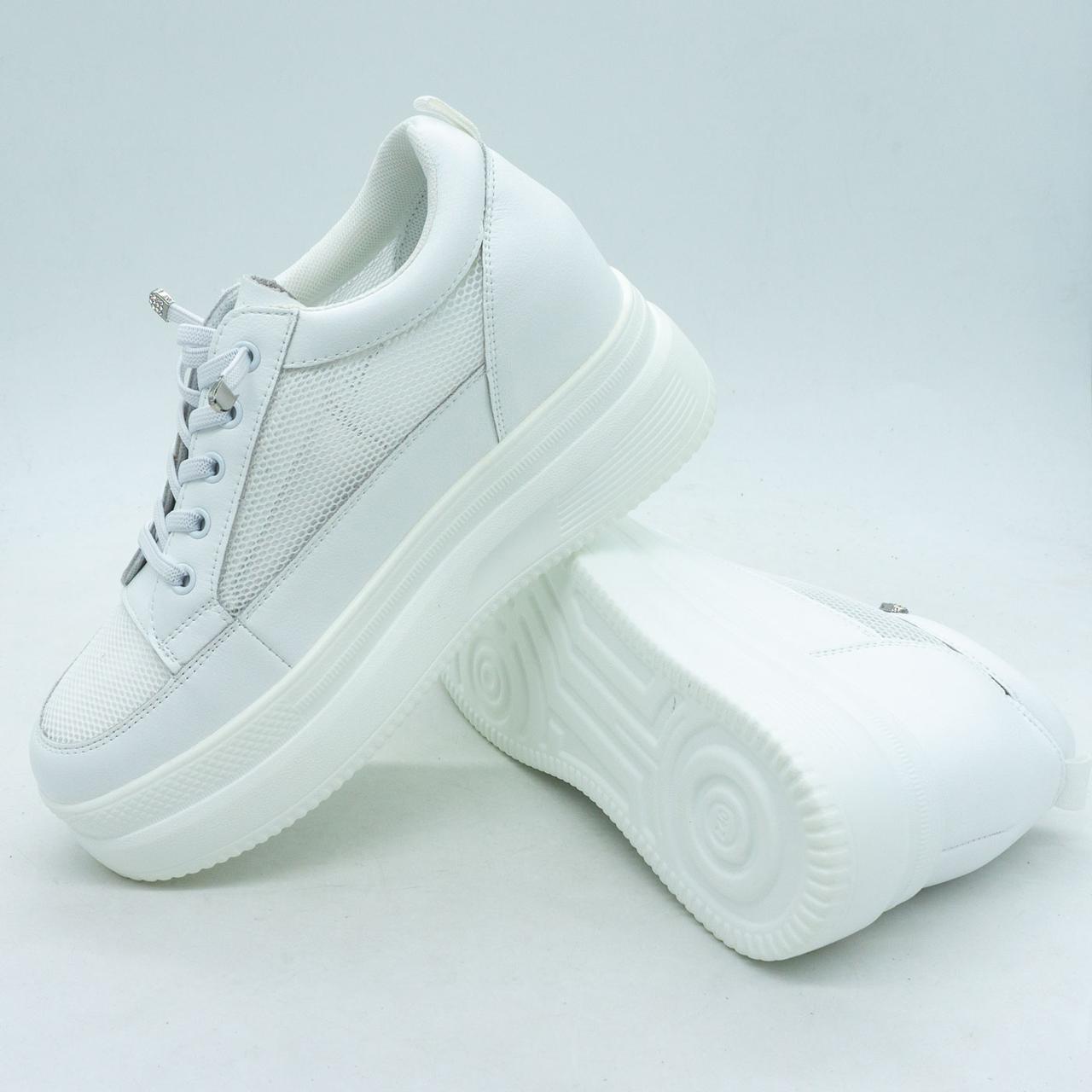 Жіночі шкiрянi кросівки на танкетці Fashion 326-1 білі 35. Розміри в наявності: 35, 36, 37, 38, 39.