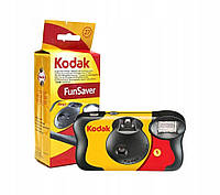 Одноразовая фотокамера пленочная Kodak FunSaver на 27 кадров MAX 800 со вспышкой (+фотоплёнка +батарейка)