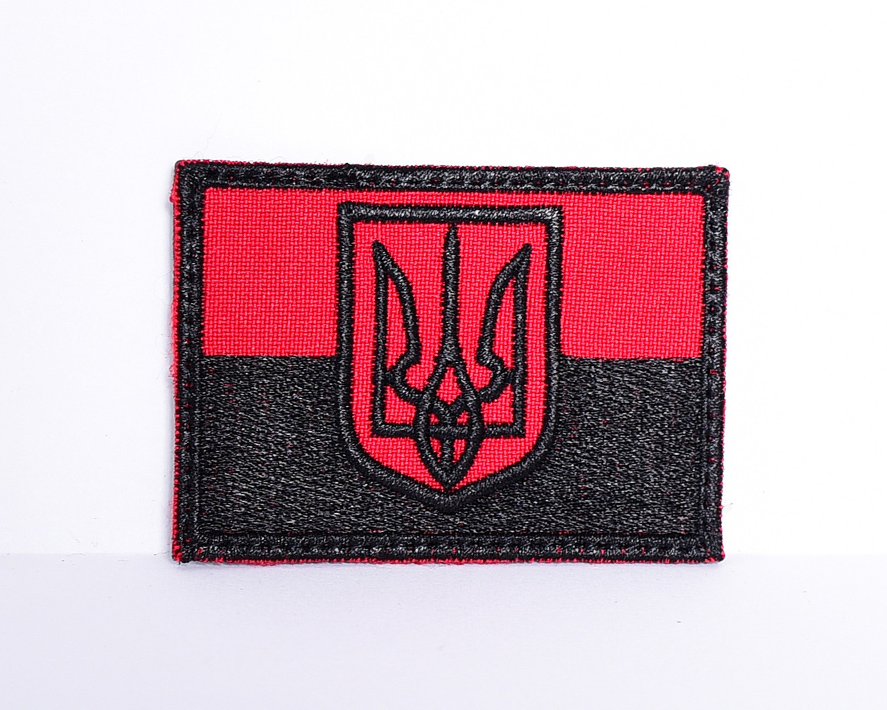 Шеврон "Прапор України з Гербом" червоний з чорним, фото 1