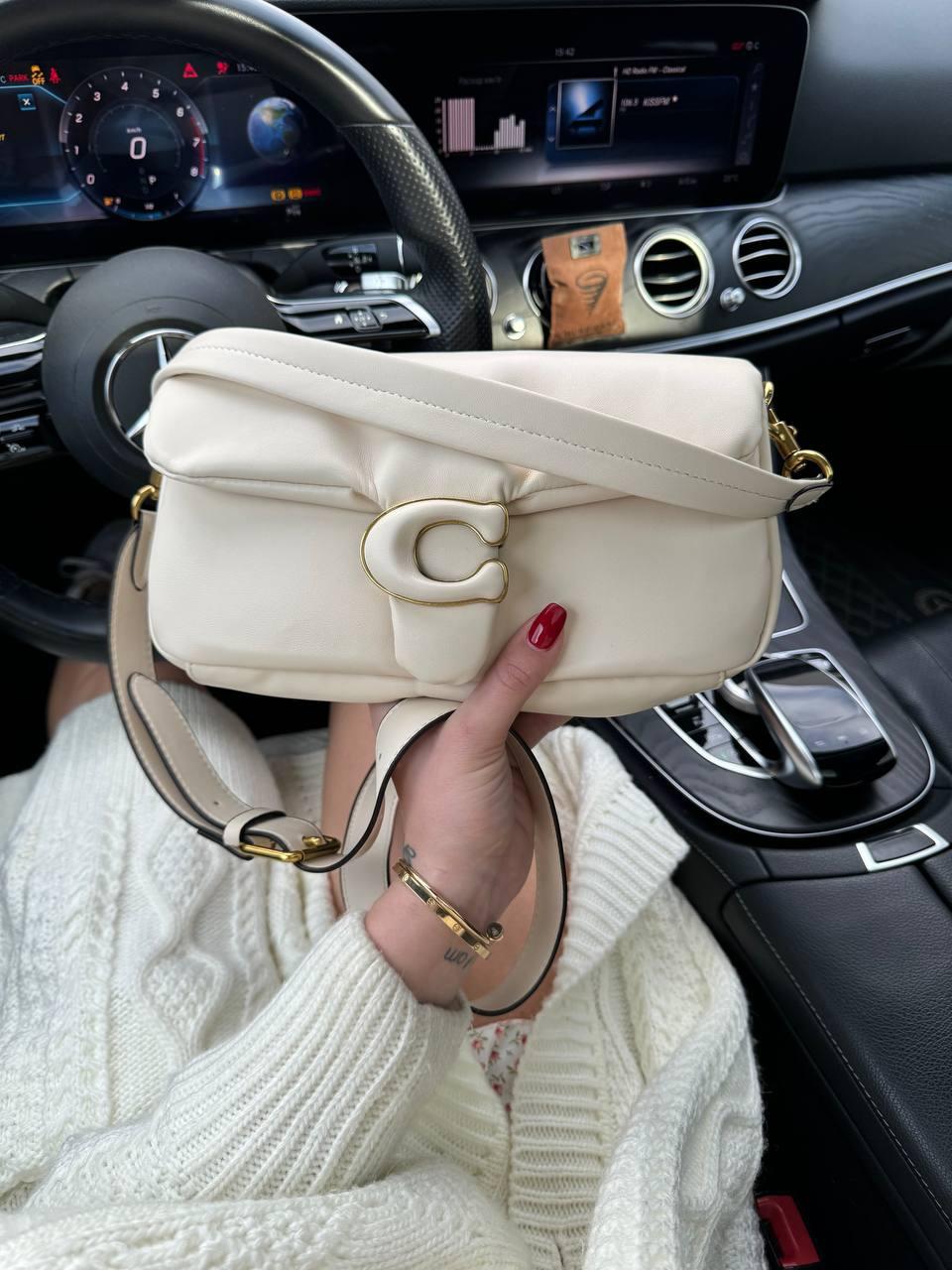 Жіноча сумка Коуч бежева Coach Beige