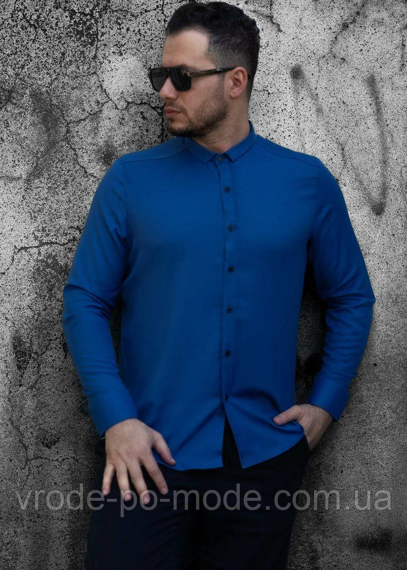 Стильна чоловіча синя сорочка молодіжна, ошатна з довгим рукавом і з модним коротким коміром, Туреччина