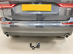 Фаркоп Volvo XC60 II 2017- (Вольво ХС60) швидкознімний гак на ключах