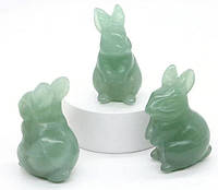 Фигурка кролика из натурального камня зеленого авантюрина 38 мм, пасхальний декор