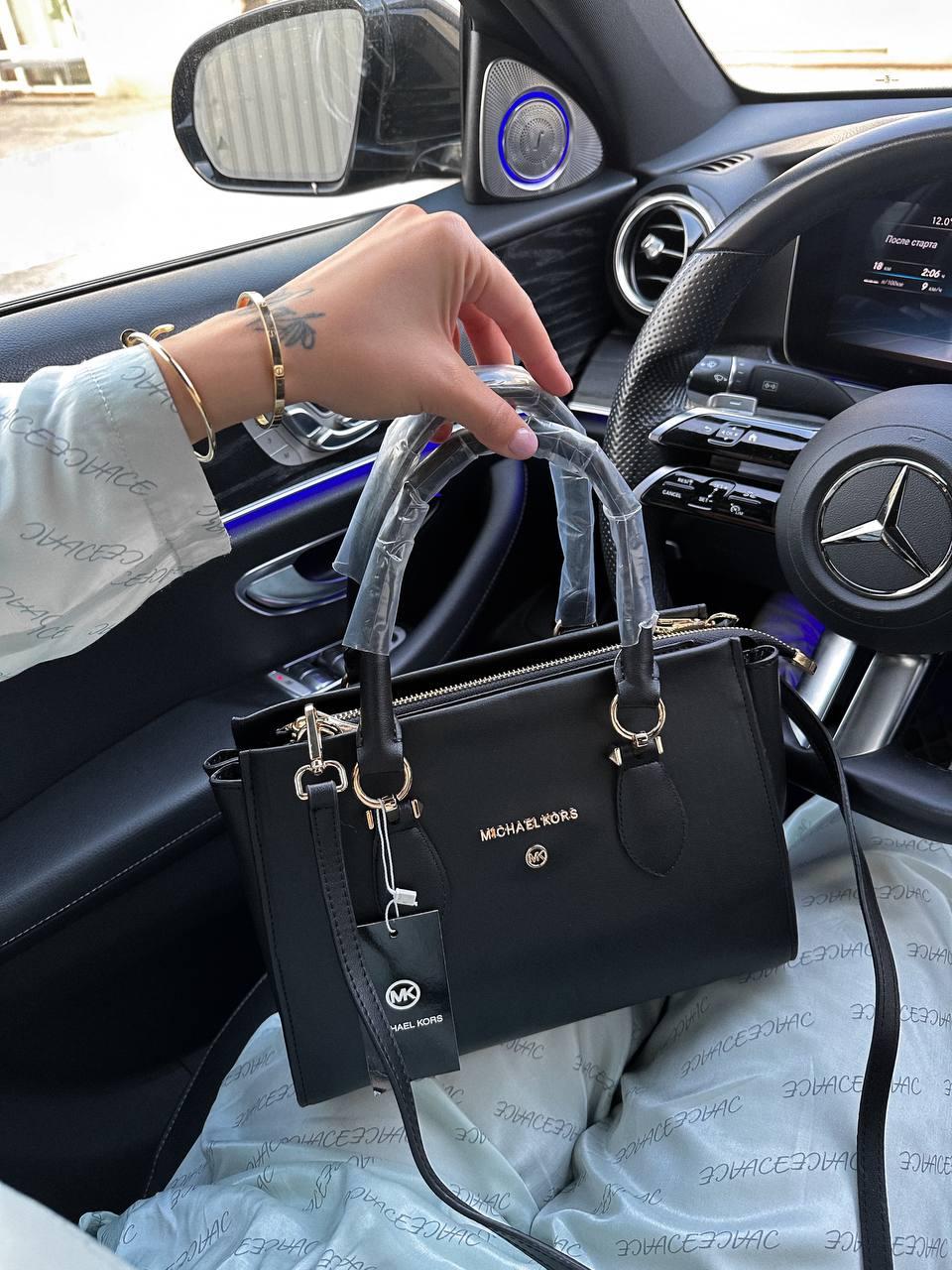 Жіноча сумка Майкл Корс чорна Michael Kors Black