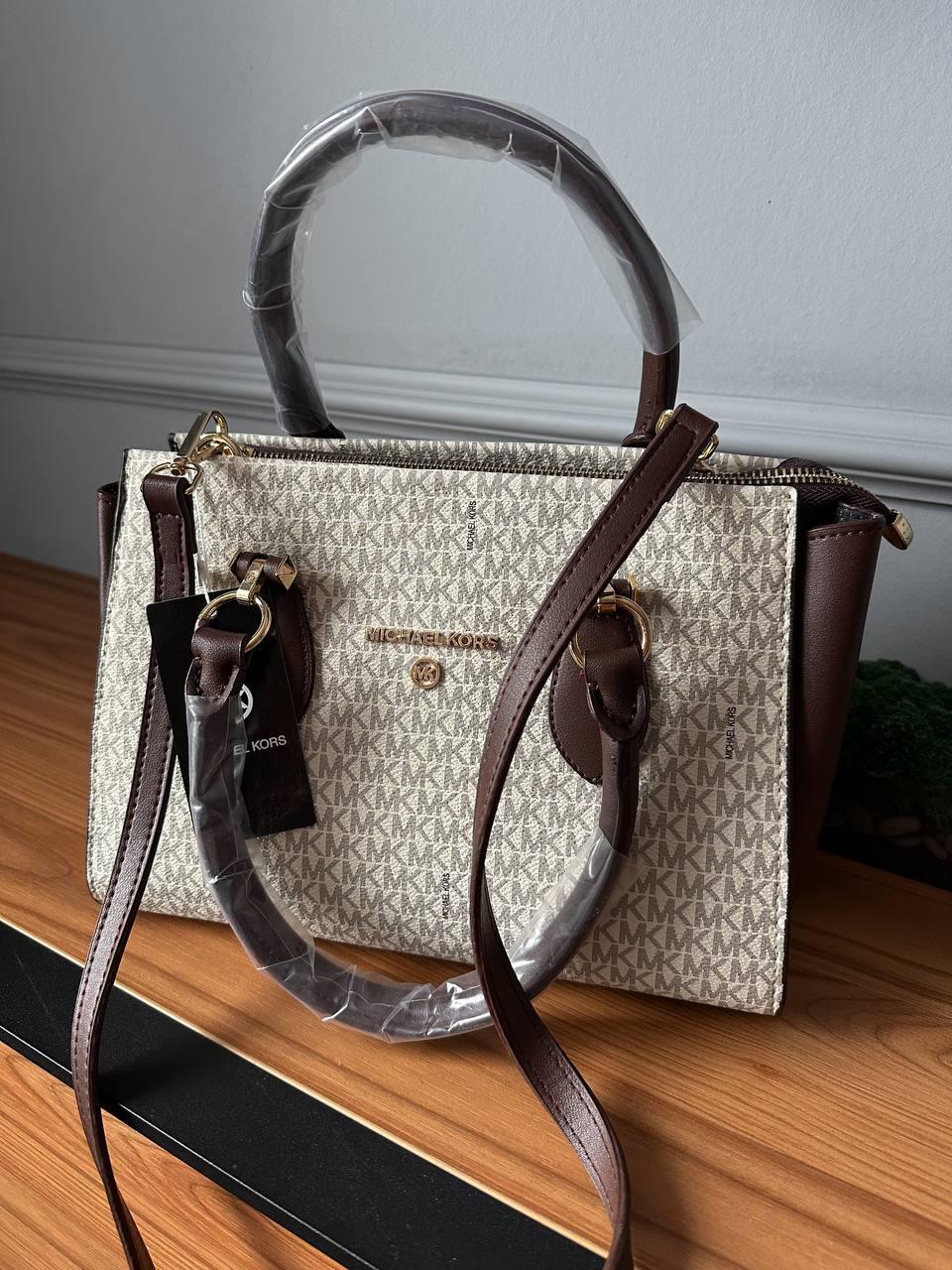 Жіноча сумка Майкл Корс бежева Michael Kors Beige