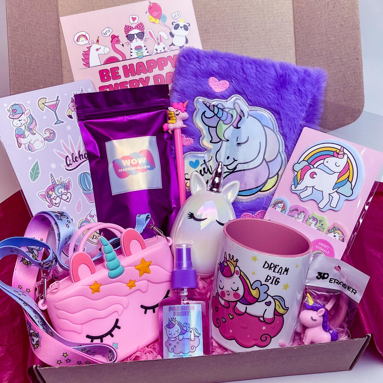 Подарунковий бокс для дівчинки WowBoxes «Unicorn Box №2»