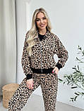 Жіночий спортивний костюм на змійці з капюшоном принт леопард, фото 3