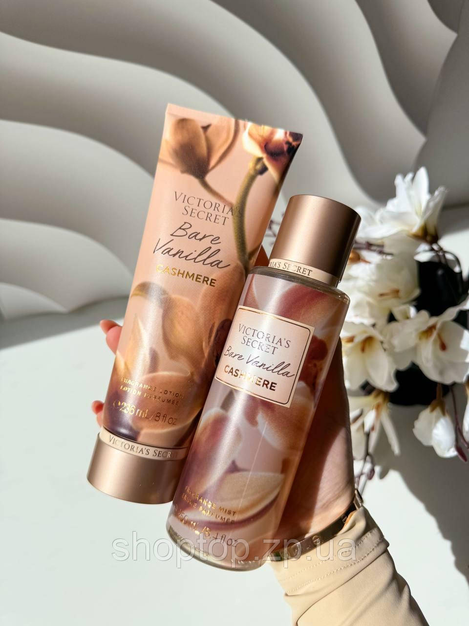 Подарунковий набір Victoria's Secret Bare Vanilla Cashmere Лосьйон 236 мл + Міст 250 мл