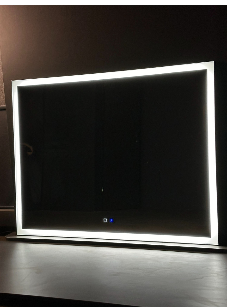 Дзеркало c Led підсвічуванням по краю в чорній рамі