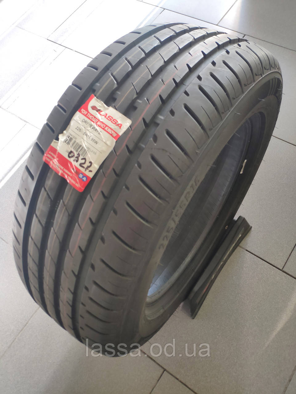 Шина  Lassa  Driveways  225 / 55  R16  95W