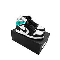 Кросівки Nike Air Jordan 1 Retro чорні з білим Im_1050