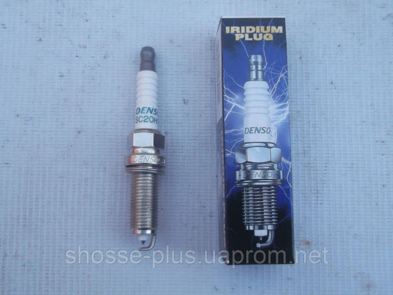 Свічка запалювання SK20HR11 Toyota Land Cruizer Prado Sequoia Tundra Lehus GX LX LS