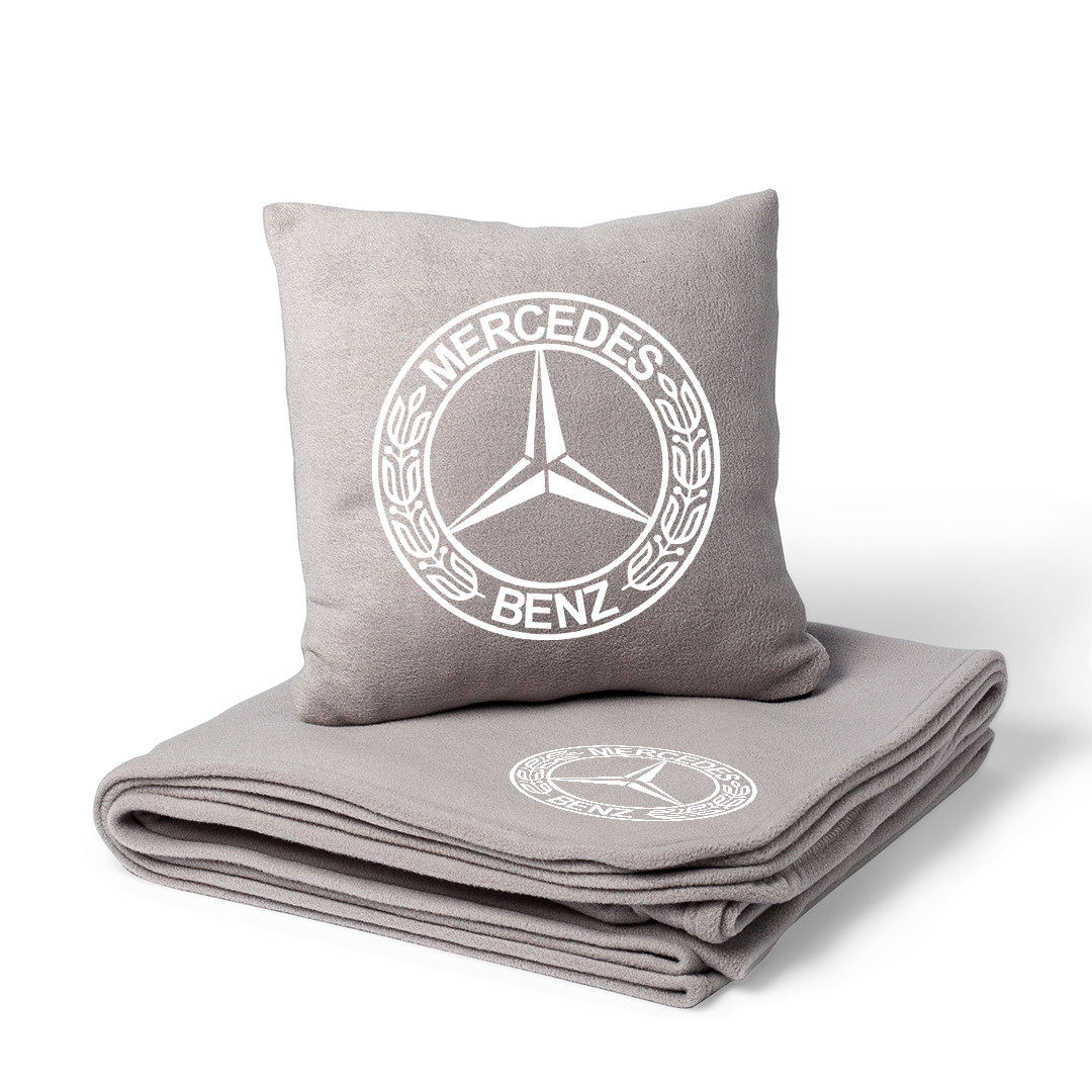Ковдра та подушка в авто "Mercedes-Benz"