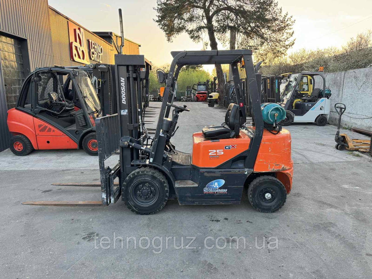 Навантажувач вилковий DOOSAN G25G Вагонник, фото 1