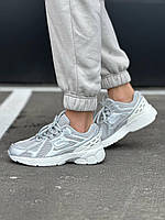 Кросівки жіночі 39 40