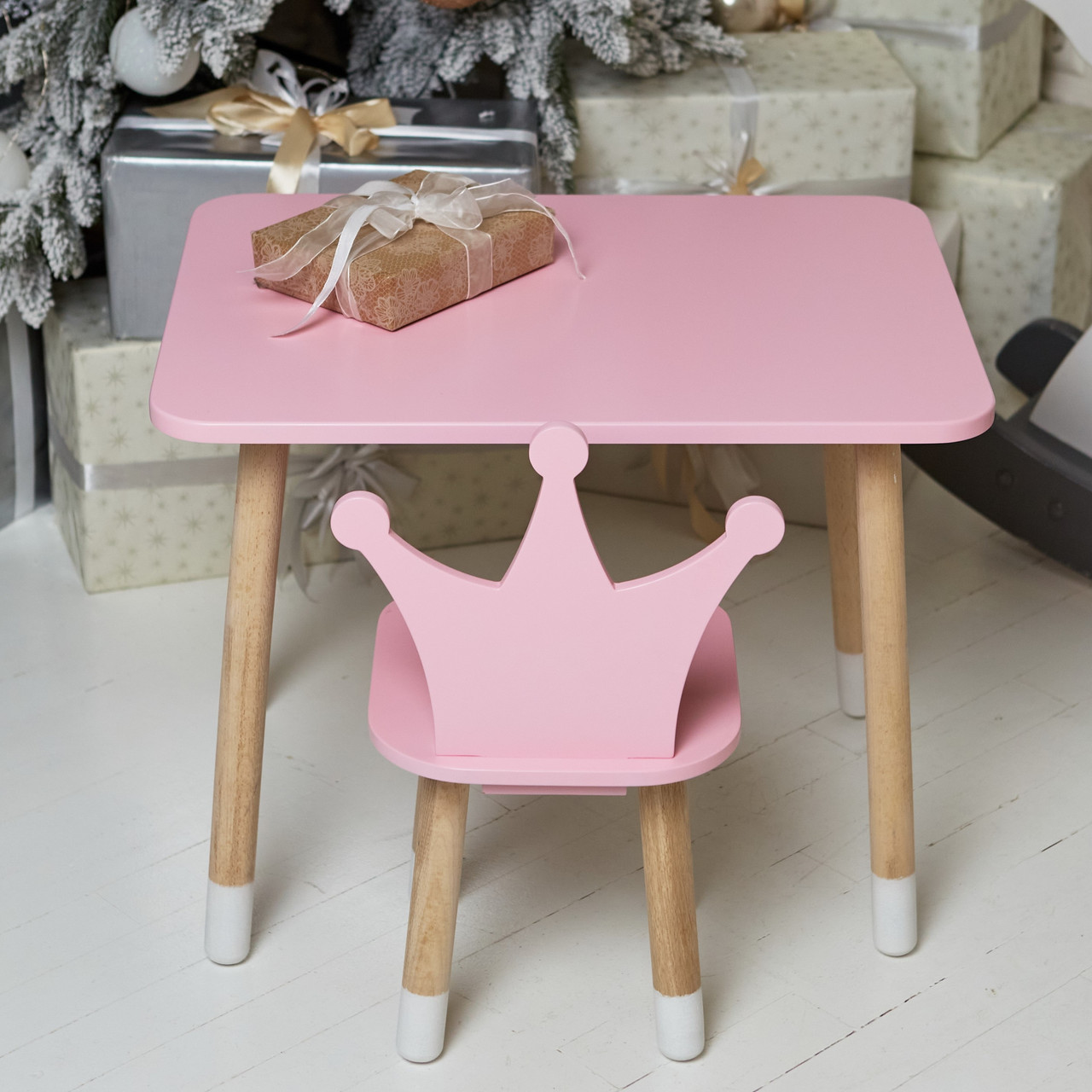 Дитячий  прямокутний стіл і стільчик дитячий корона. Столик рожевий дитячий