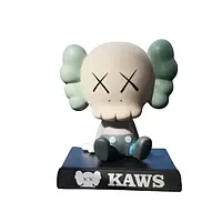 Кавс фигурка уличный друг Kaws мультяшная кукла автомобильное украшение 10 см