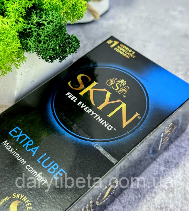 Презервативи Skyn EXTRA LUBE більше мастила 10 шт.