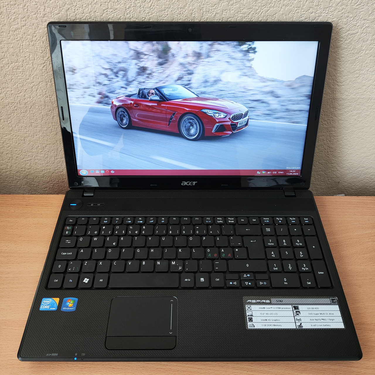 Ноутбук Acer Aspire 5742 15.6" i3-370M/4 Gb DDR3/120 Gb SSD/ Intel HD Graphics