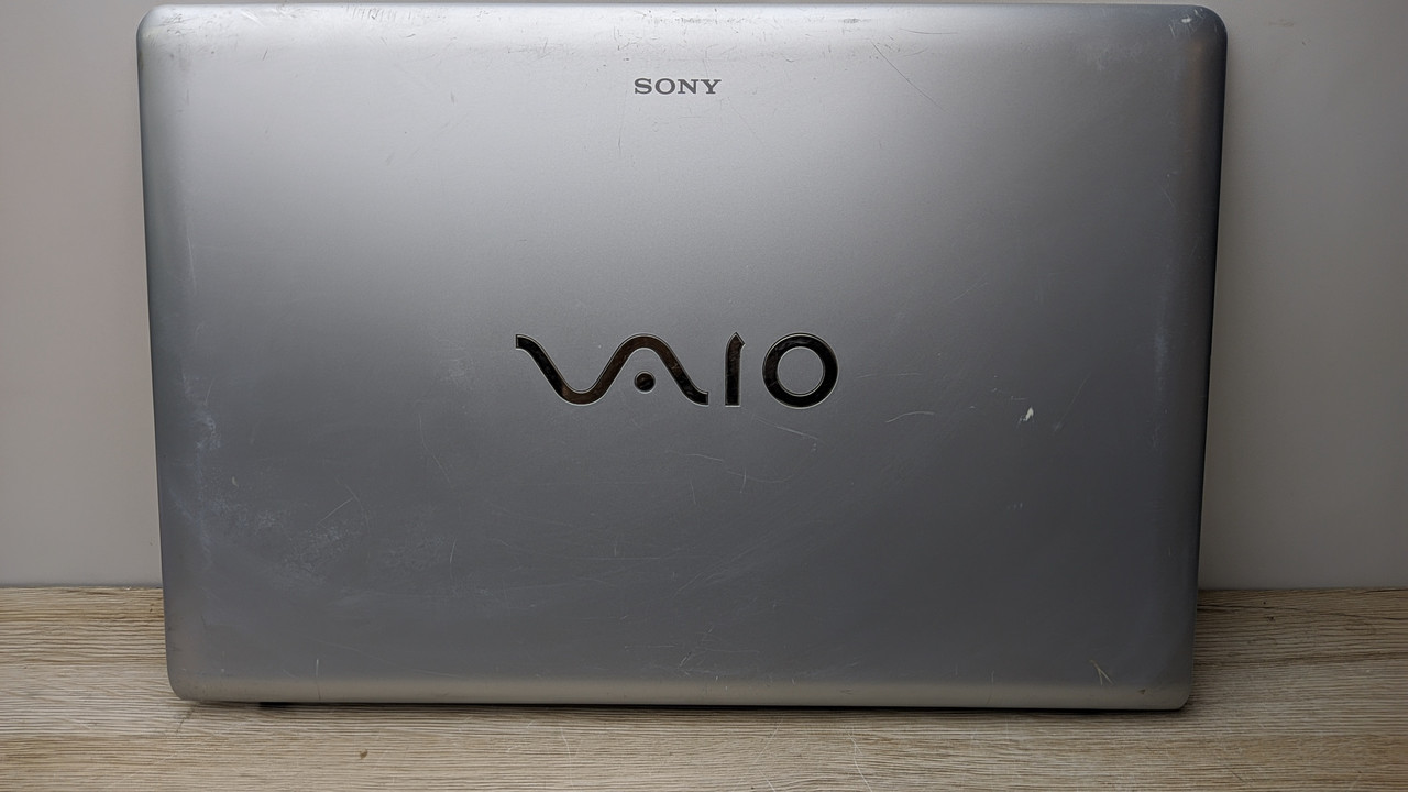 SONY VAIO VPCEB PCG-71213M Корпус A (кришка матриці) б/у