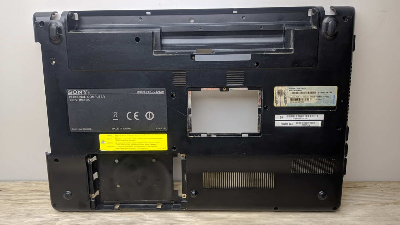 SONY VAIO VPCEB PCG-71213M Корпус D (нижня частина корпусу) б/у