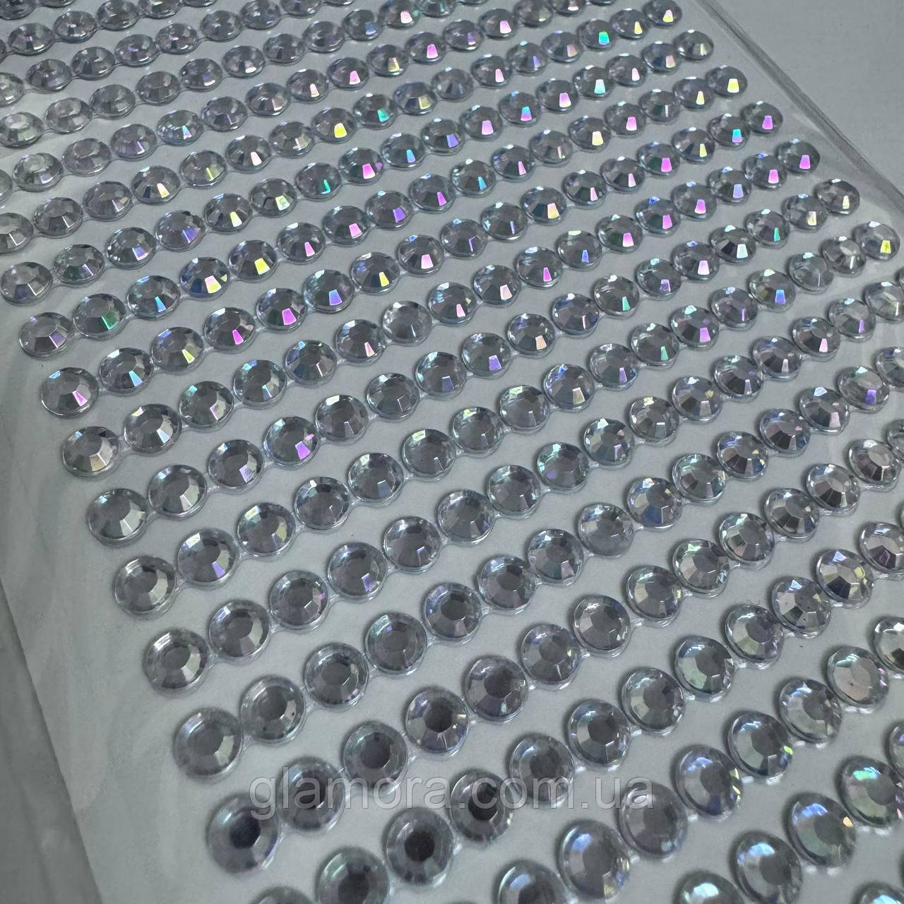 Самоклеючі акрилові стрази 4 мм, колір Crystal AB , уп 900 шт.