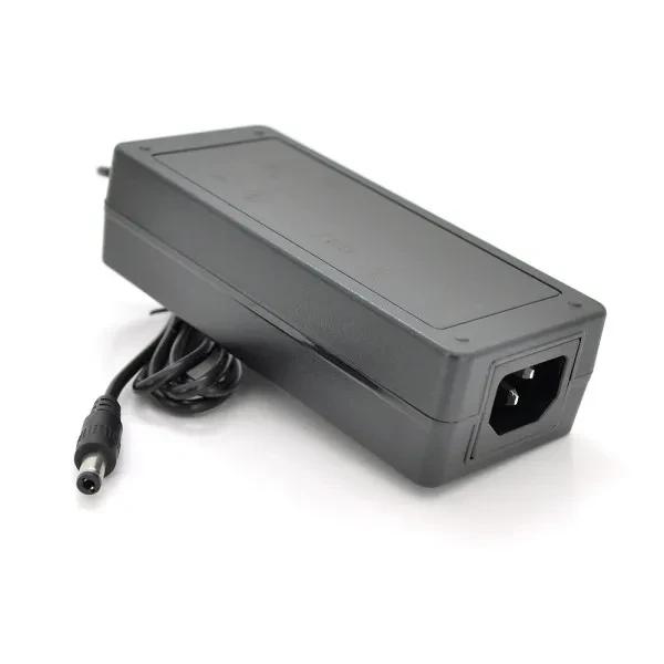 Адаптер живлення для камери відеонагляду Voltronic JC36045 імпульсний, 36V 4,5А (162Вт) штекер 5.5/2.5 + каб. Живлення