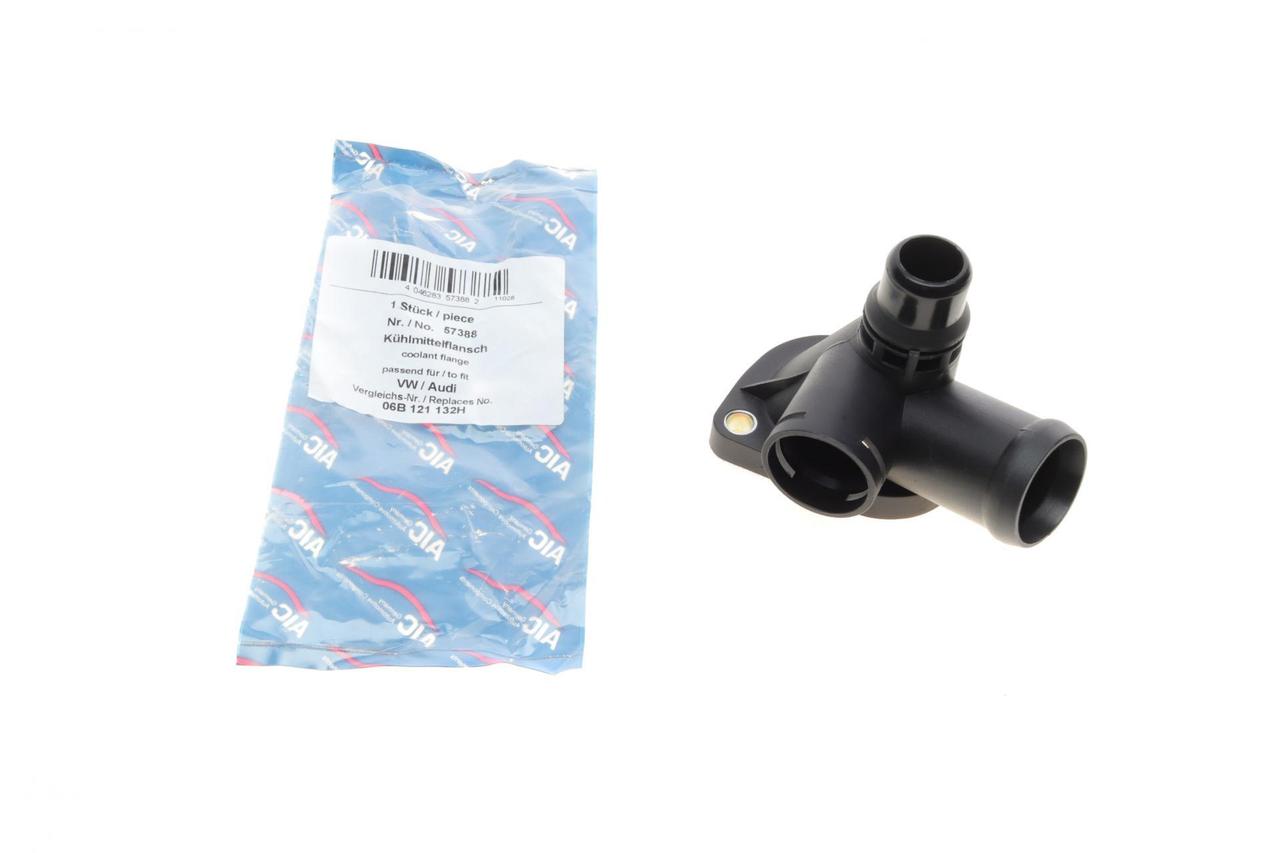 Фланець системи охолодження Audi A6 / VW Passat 1.6 / 2.0 97-05 AIC 57388