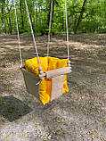 Підвісна Непромокаєма Водостійка тканинна дитяча гойдалка Comfort + Бежевий з Жовтими подушкою та матрасиком, фото 3