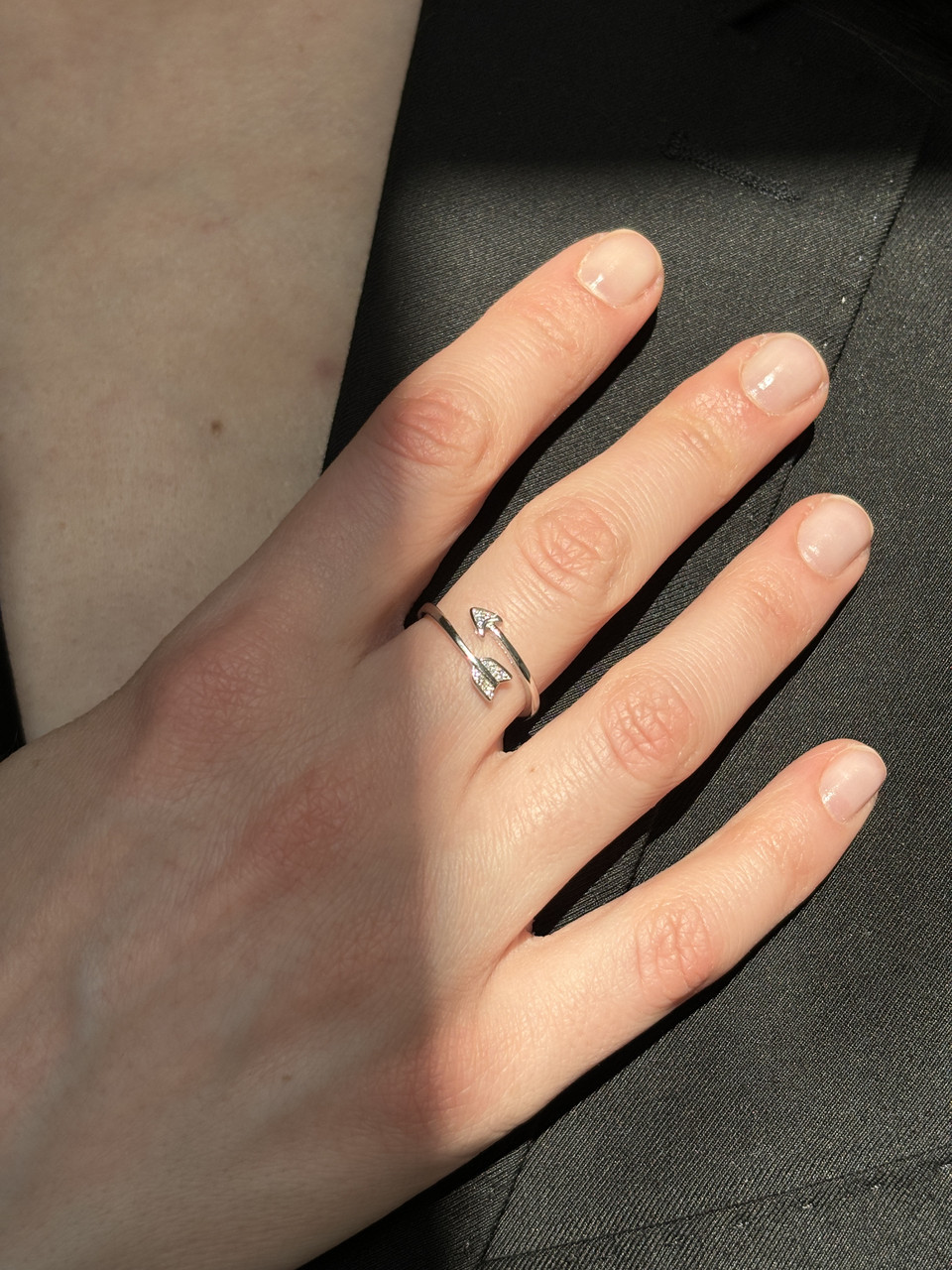 Каблучка Стріла з каменів у два ряди, срібне покриття 925 проби, регульований розмір 16,5-19, фото 1