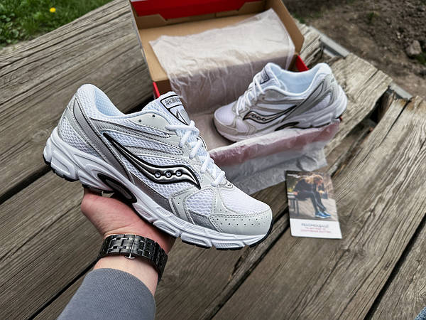 Saucony ride 3 44 hot sale