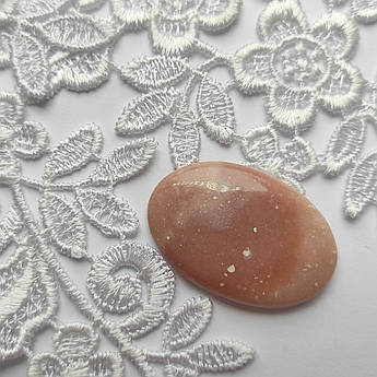 Рожевий опал кабошон природний камінь для виготовлення прикрас