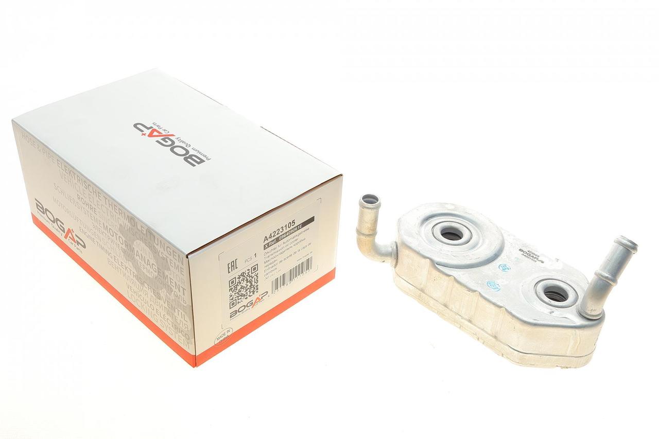 Радіатор масляний VW Golf IV / V 97-08 Bogap A4223105