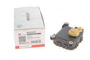 Моторчик заслонки пічки VW Golf IV / Passat 96-05 Bogap A4132112