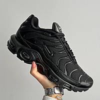 Кросівки чоловічі Nike Air Max Plus Triple Black / Найк Ейр Макс плюс