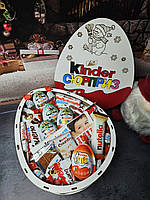 Новорічний Бокс Кіндер Сюрприз для жінок та дітей, солодкий подарунок Кіндер на новий рік