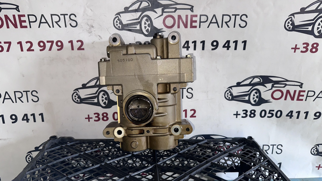 1125A105 1125A203 1125A075 エンジン オイル ポンプ 三菱