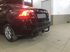 Фаркоп Volvo S60 II 2008-2017 (Вольво S60 2) польський, гак на болтах