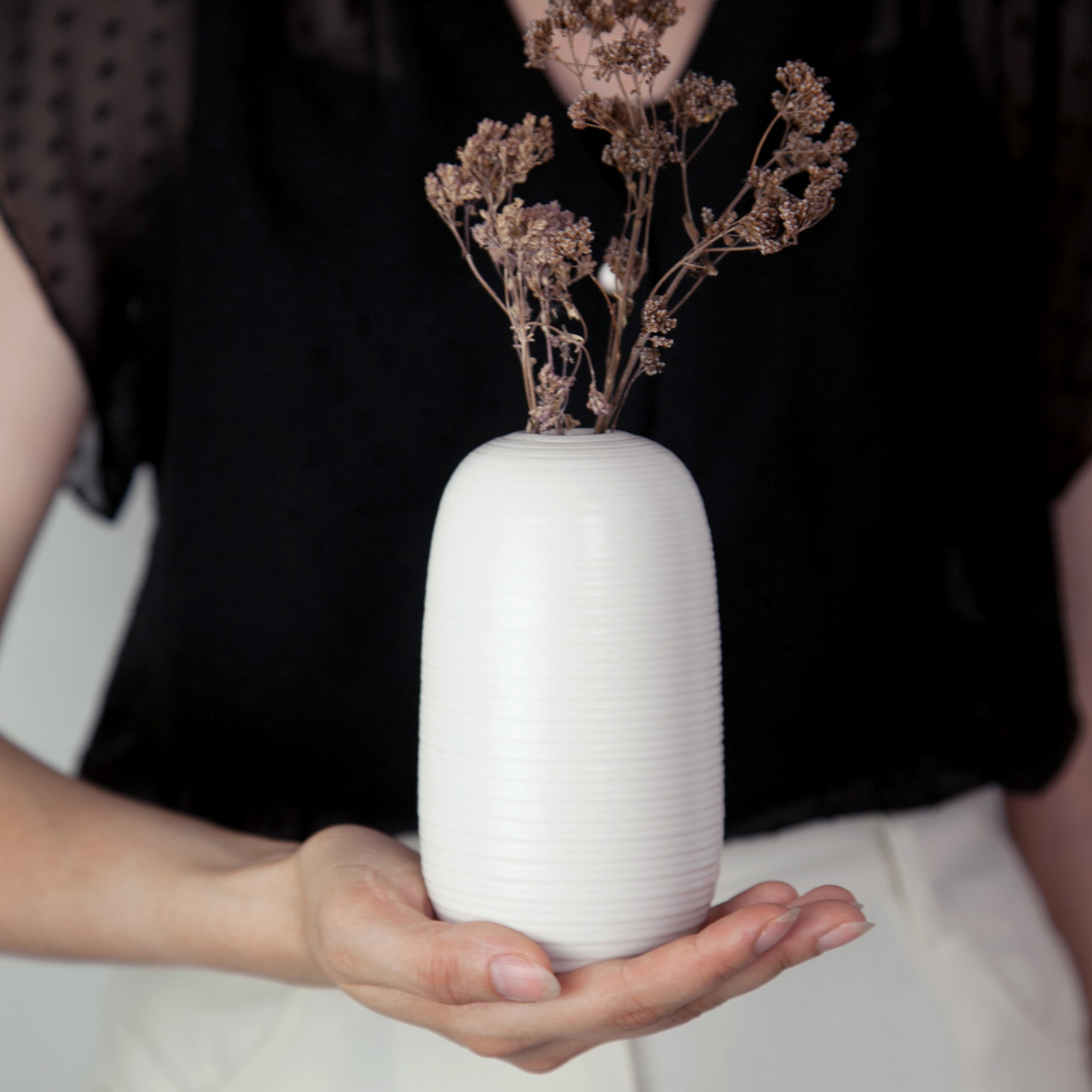 Ваза керамічна маленька 13 см для квітів VASE INSPIRATION Біла 13 см, фото 1