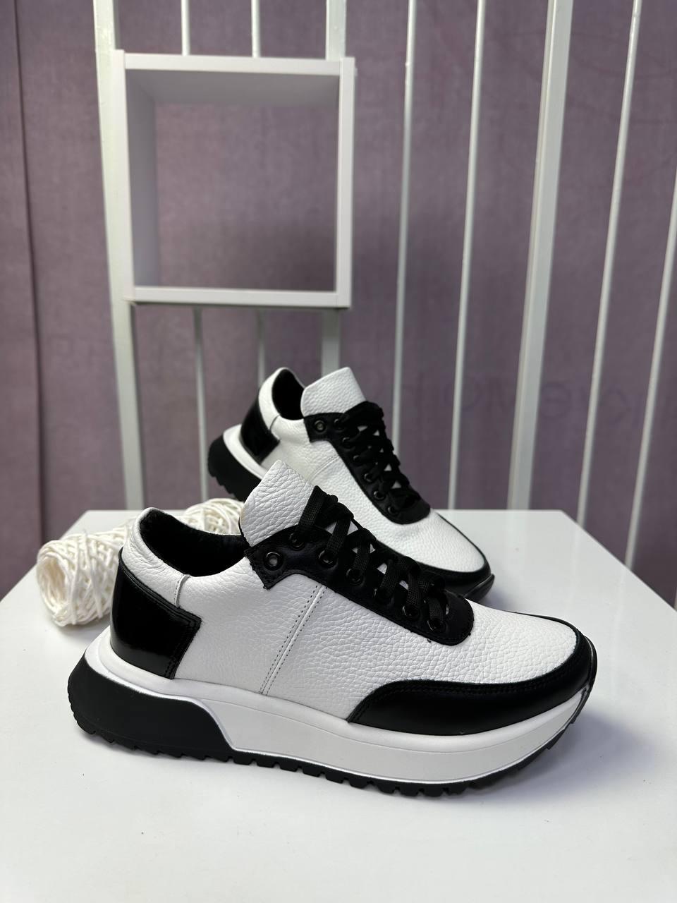 Кросівки жіночі чорно-білий шкіряні повсякденні демісезонні спортивні, фото 1