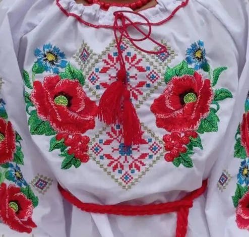 Вишиванка, сорочка для дівчаток білого кольору з вишивкою розміри від 152 до 170, фото 3