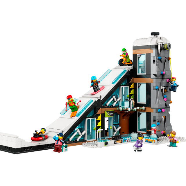 LEGO City 60366 Гірськолижний і скелелазний центр Конструктор лего сіті Гірськолижний і скелелазний центр 60366