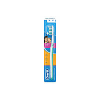 Зубная щетка Oral-B Medium 40 Classic Care (8001090708885)