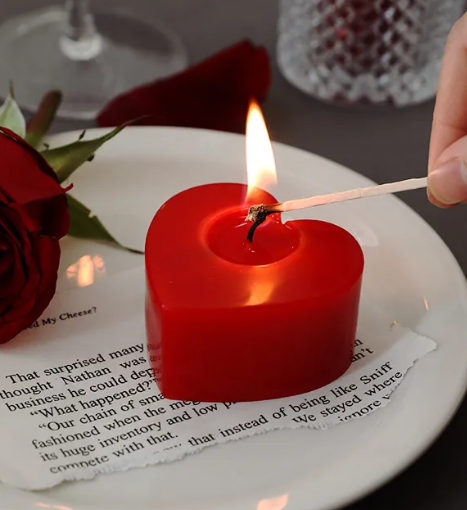 Ароматическая свечка Сердце для влюбленных сердец Декоративная массажная аромасвеча для двоих NMS - фото 3 - id-p2185191884