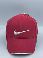 Кепка Красная с Логотипом Бренда Nike