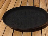 Овальна чавунна сковорідка з дерев'яною підставкою, фото 3